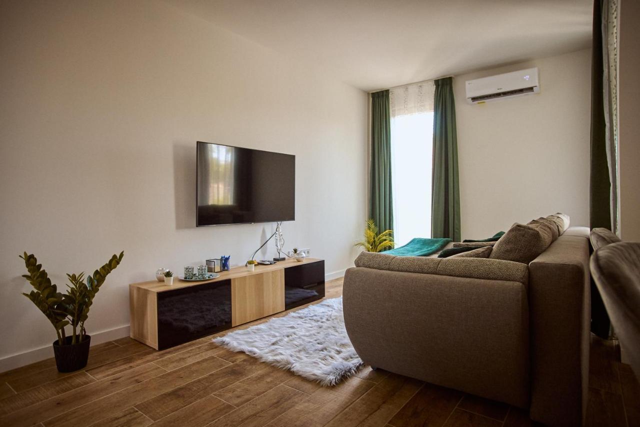 Starlight Silver Szeged - Exclusive Exteriér fotografie