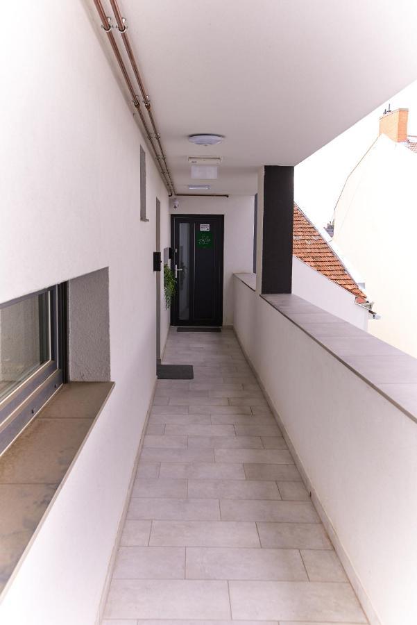 Starlight Silver Szeged - Exclusive Exteriér fotografie